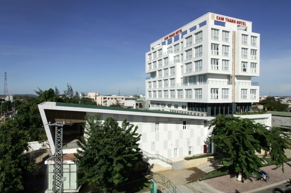 Cam Thanh Hotel Куанг Нгай Екстериор снимка